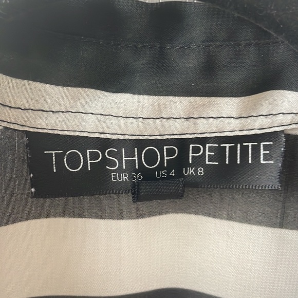 Women’s petite pin black and off white striped sleeveless shirt. TopShop! - Picture 2 of 6